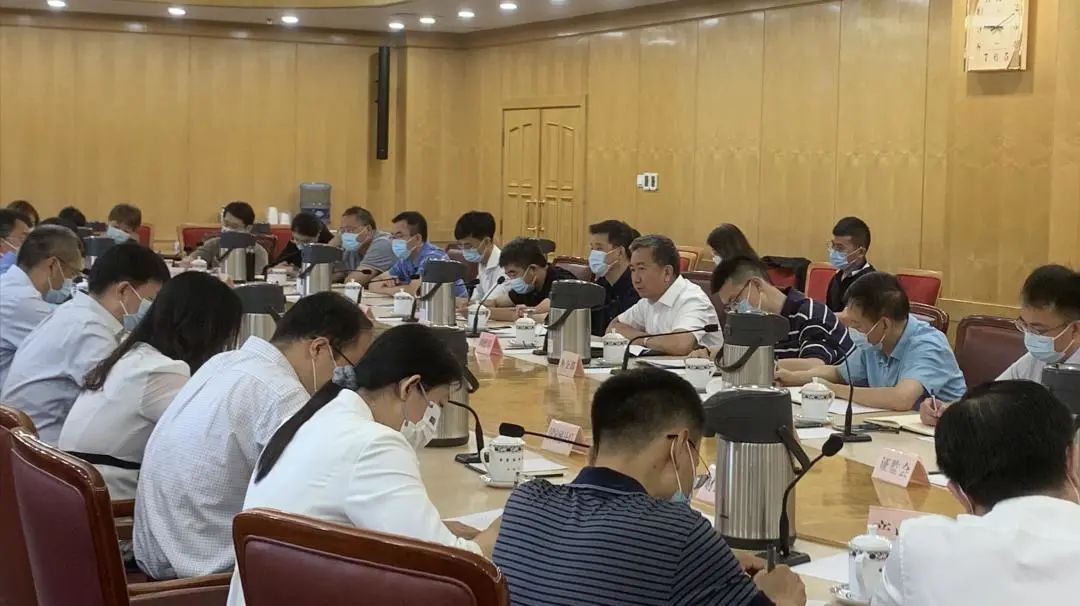 图说：碳达峰碳中和工作领导小组办公室召开联络员会议
